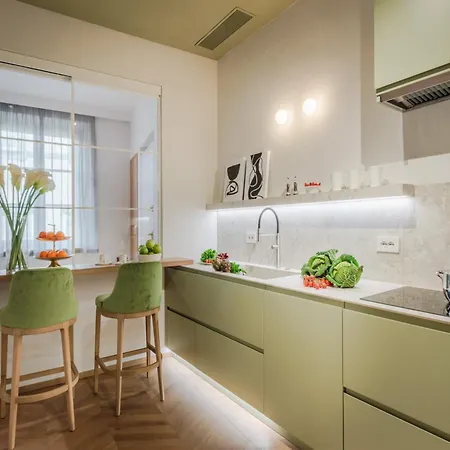 Apartment Victory Penthouse Contemporary 3 Bedroom Lucca