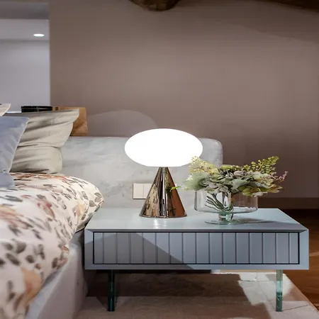 Victory Penthouse Contemporary 3 Bedroom Apartment *