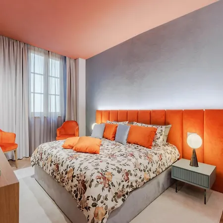Victory Penthouse Contemporary 3 Bedroom Apartment *